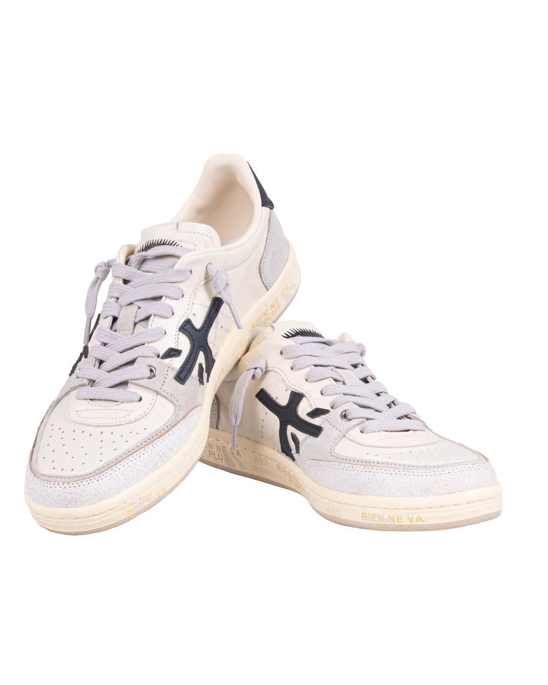 shop PREMIATA  Scarpe: Premiata Sneaker "Bskt Clay".
Suola in gomma con profilo a cassetta.
Altezza Suola 2,5 cm.
Fusbet Interno 28,3 cm.
Composizione: suola: 80% gomma, 20% EVA; tomaia: 70% pelle di agnello, 25% pelle di vitello, 5% PU; fodera: 100% pelle di capra.
Made in Vietnam.. BSKT CLAY-7262 number 4135631